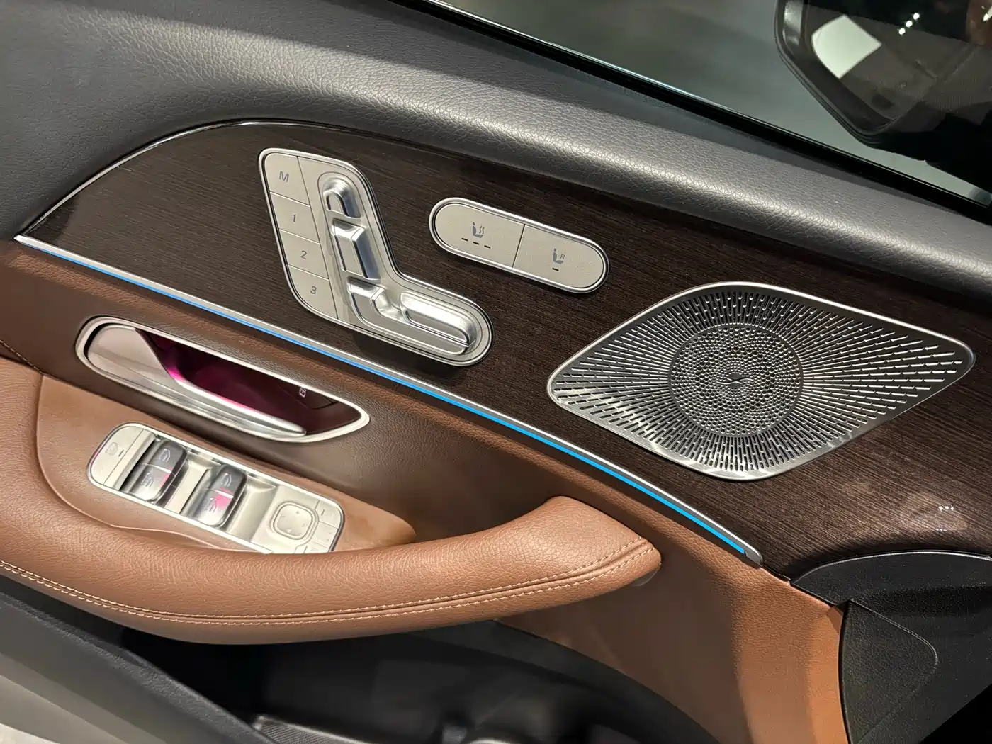 Mercedes-Benz GLE 2024 Facelift GLE 350 4MATIC Fashion фото 14