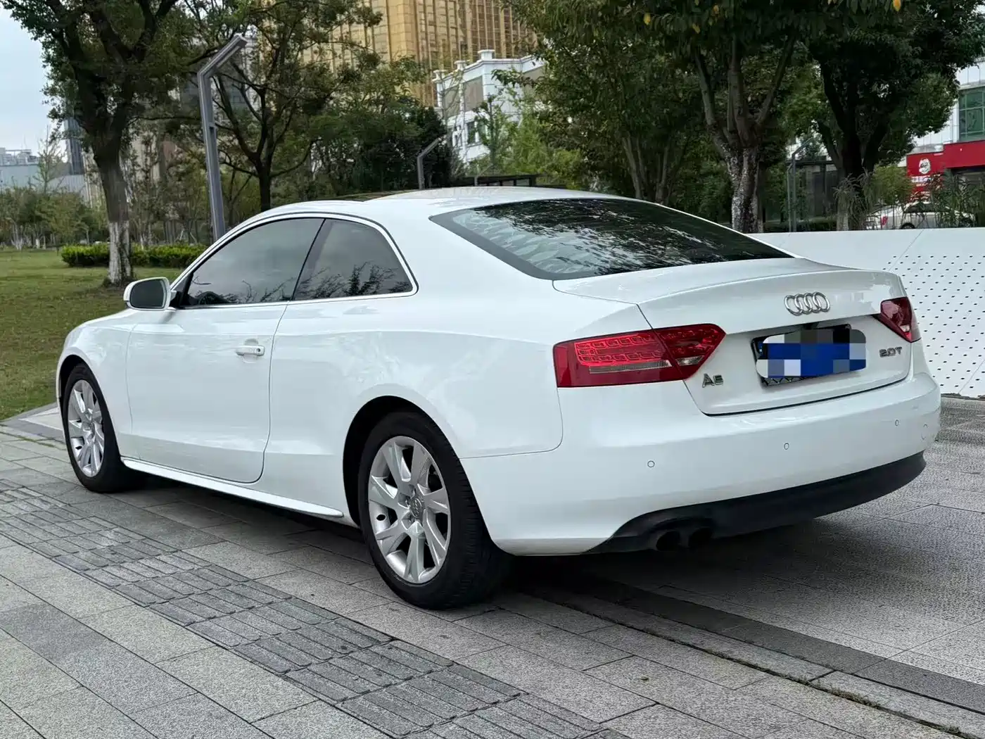 Audi A5 (Import) 2011 2010 2.0TFSI Coupe