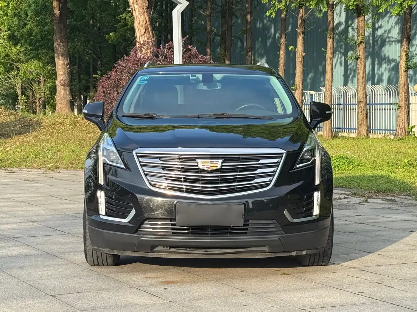 Cadillac XT5 2016 28T AWD Luxury Model фото 2