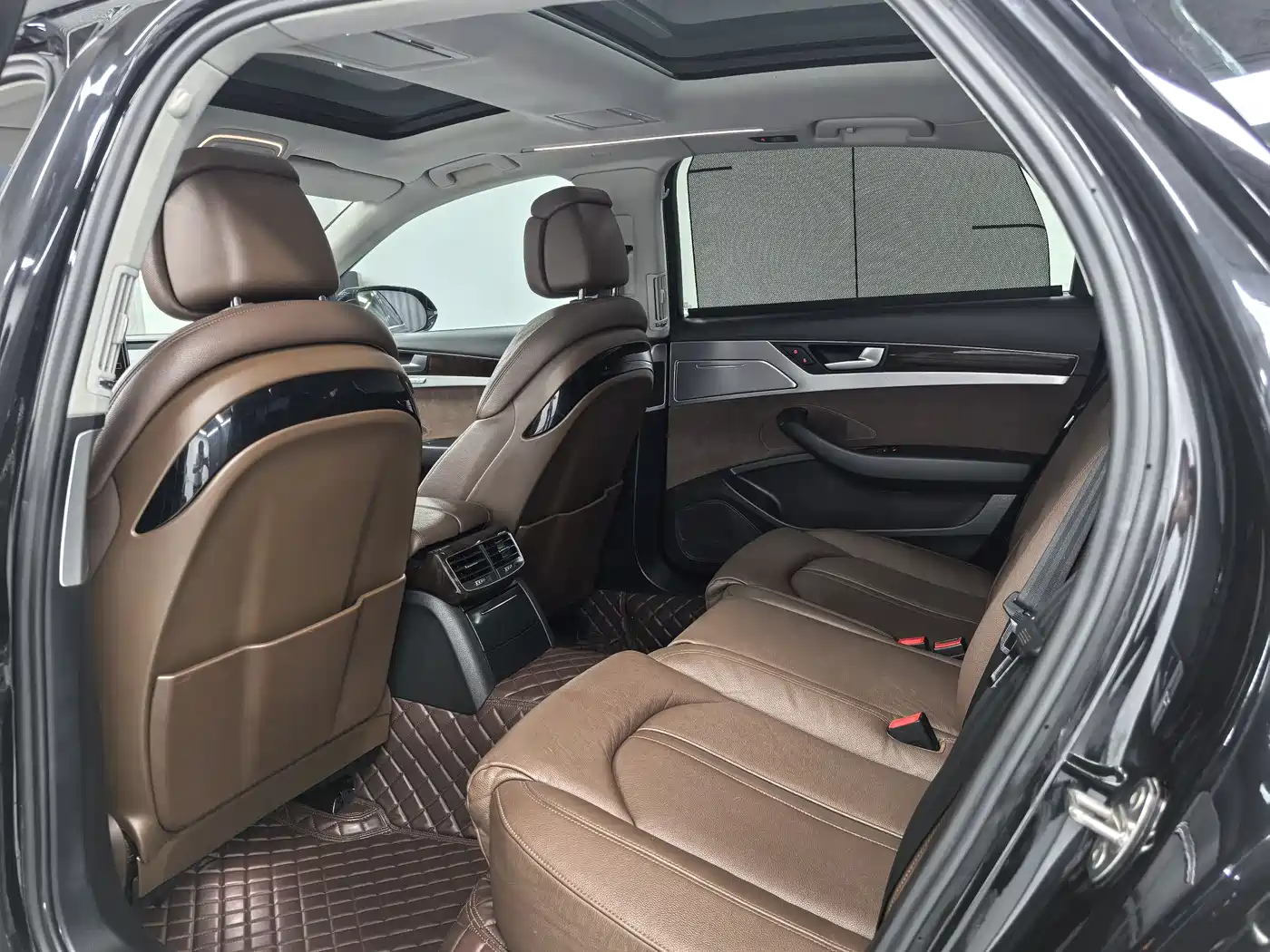 Audi A8 2014 A8L 45 TFSI quattro Comfort фото 6