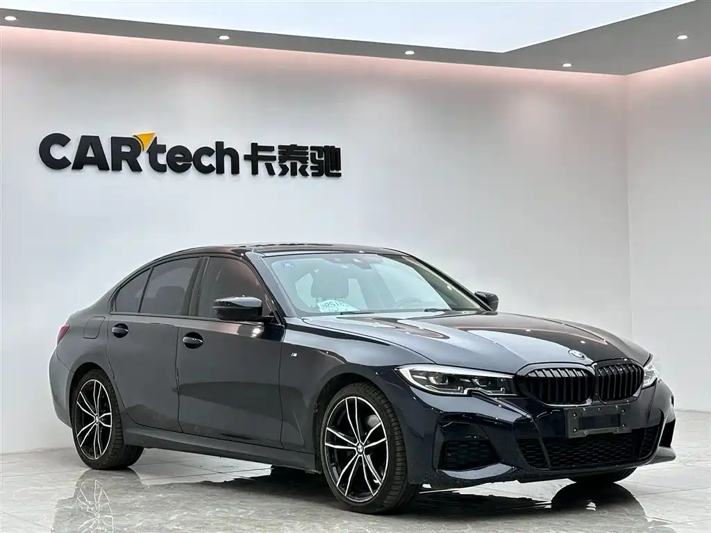 BMW 3 Series 2020 330i M Sport Blackout Package фото 6