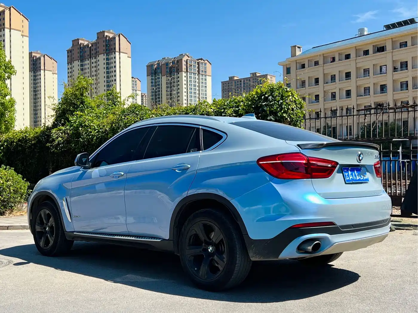 BMW X6 2015 xDrive35i Luxury Model фото 4