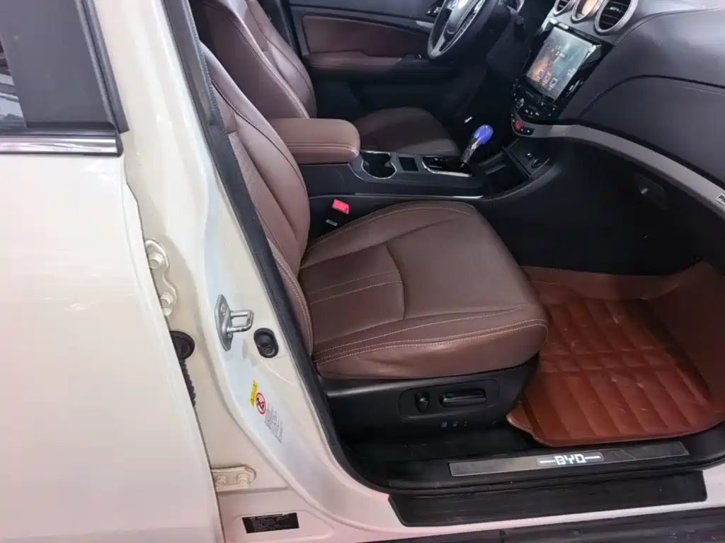 BYD S7 2016 2015 2.0T Upgrade Automatic Flagship