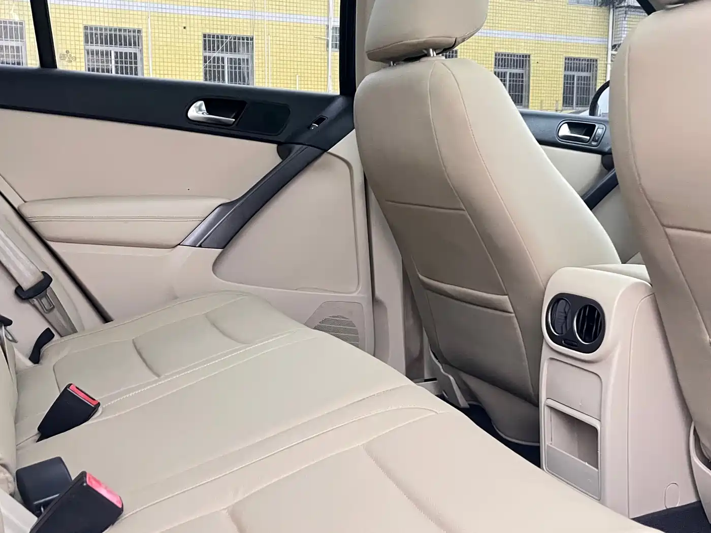 Volkswagen Tiguan 2012 1.8TSI Automatic 4WD Elite Edition фото 13