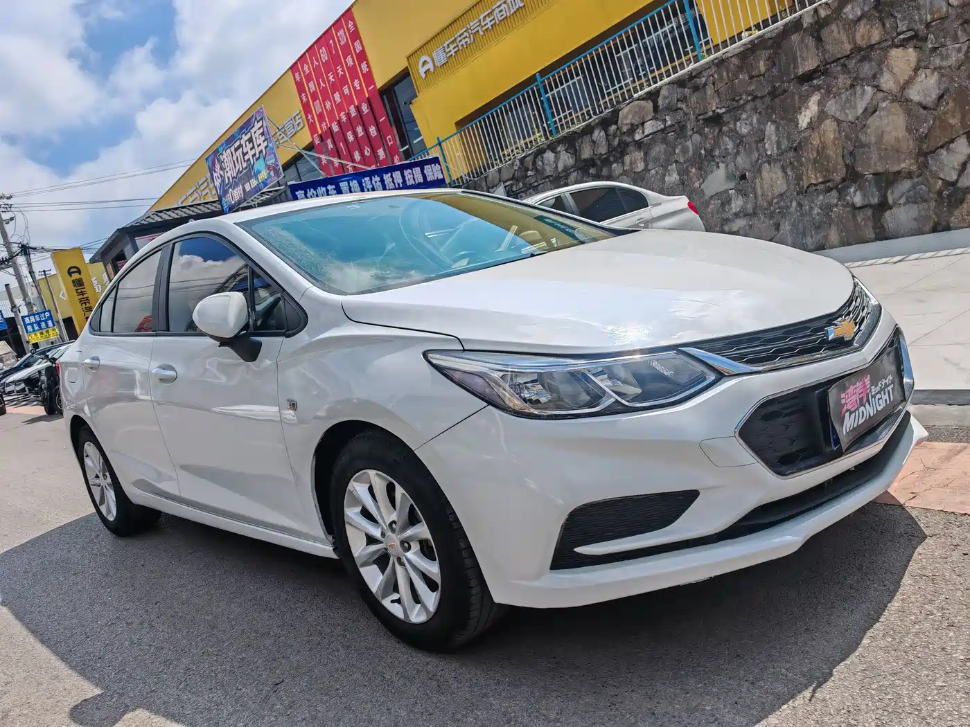 Chevrolet Cruze 2018 320 Automatic Pioneer Sunroof Edition фото 2