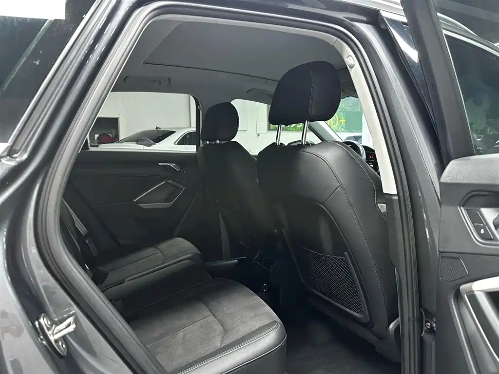 Audi Q3 2023 35 TFSI Fashion Dynamic (1.4T) фото 17
