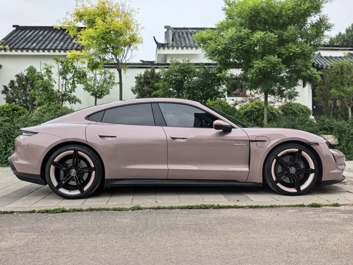 Porsche Taycan 2020 Taycan фото 6