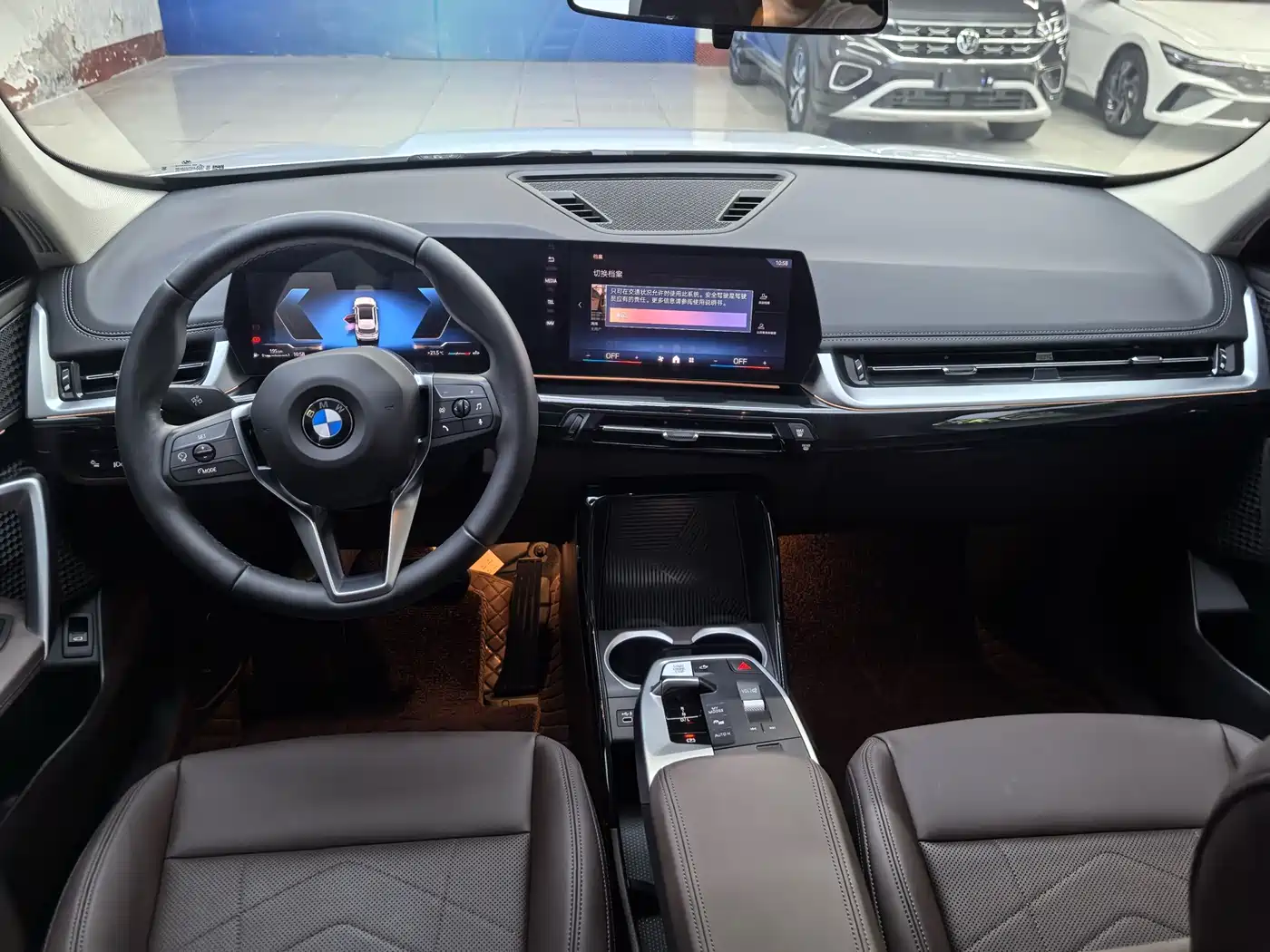 BMW X1 2023 sDrive20Li X Design Package фото 8