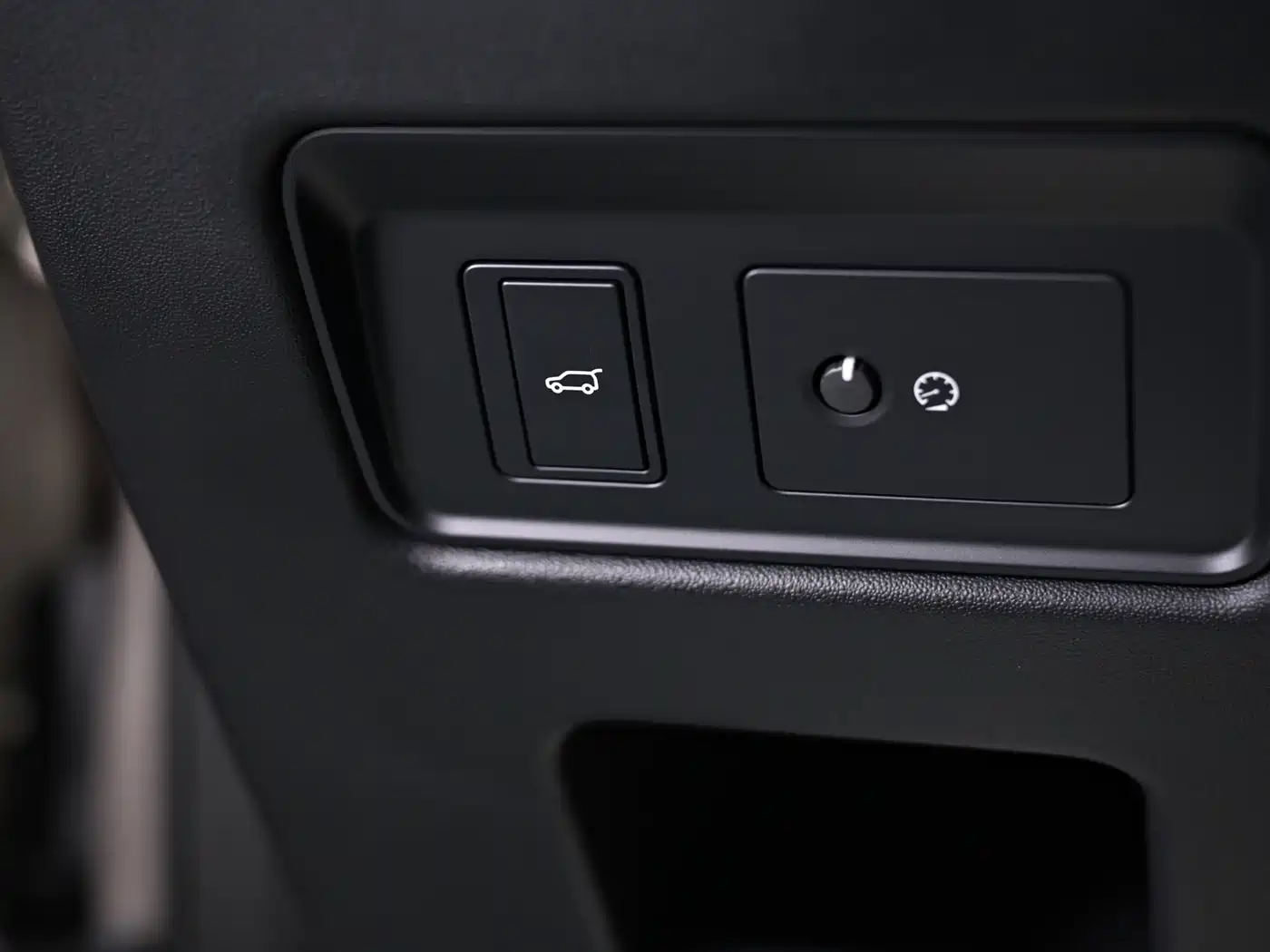 Land Rover Discovery 2021 360PS R-Dynamic SE фото 17