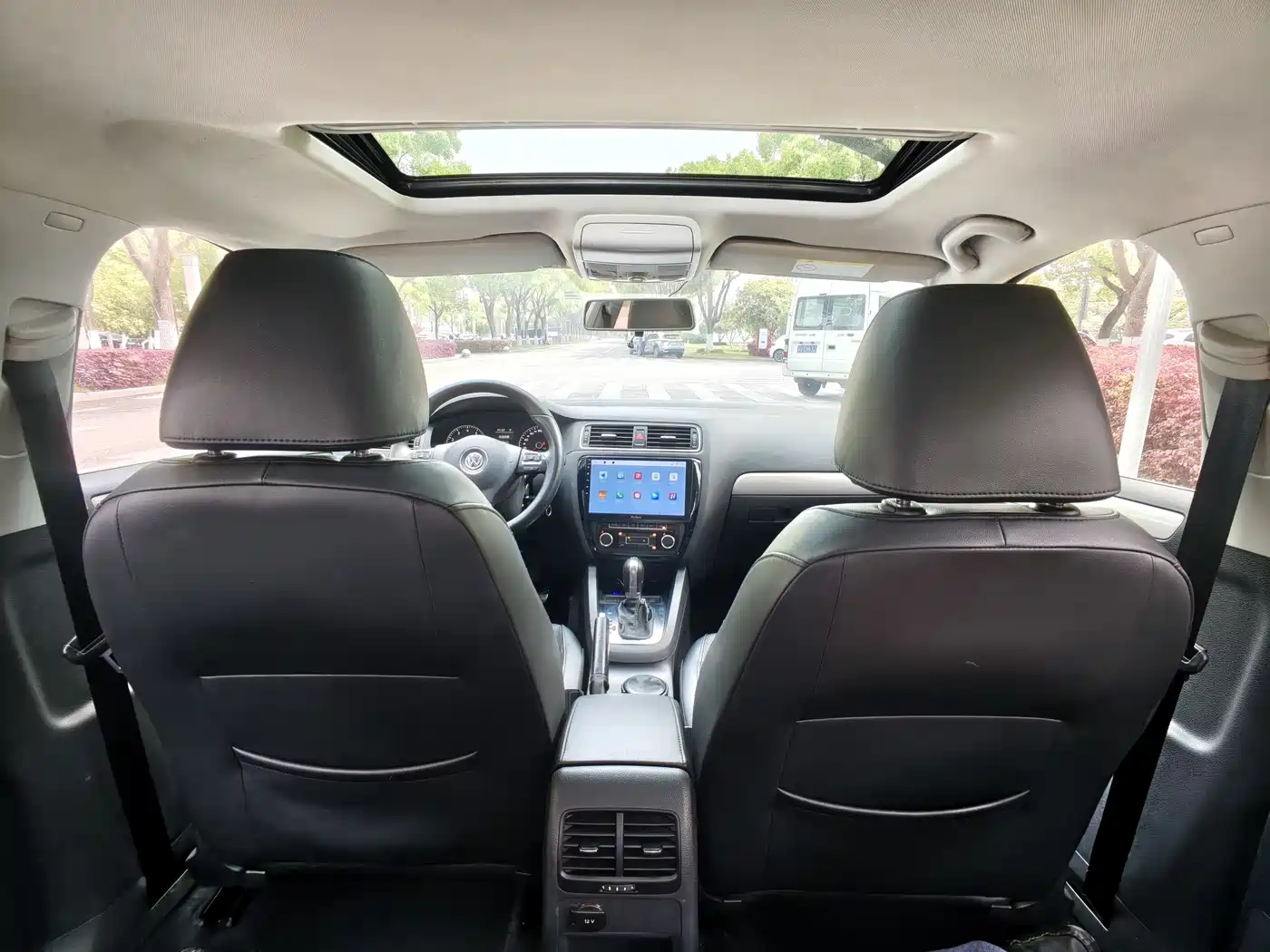Volkswagen Sagitar 2014 Facelift 1.4TSI Automatic Luxury фото 17