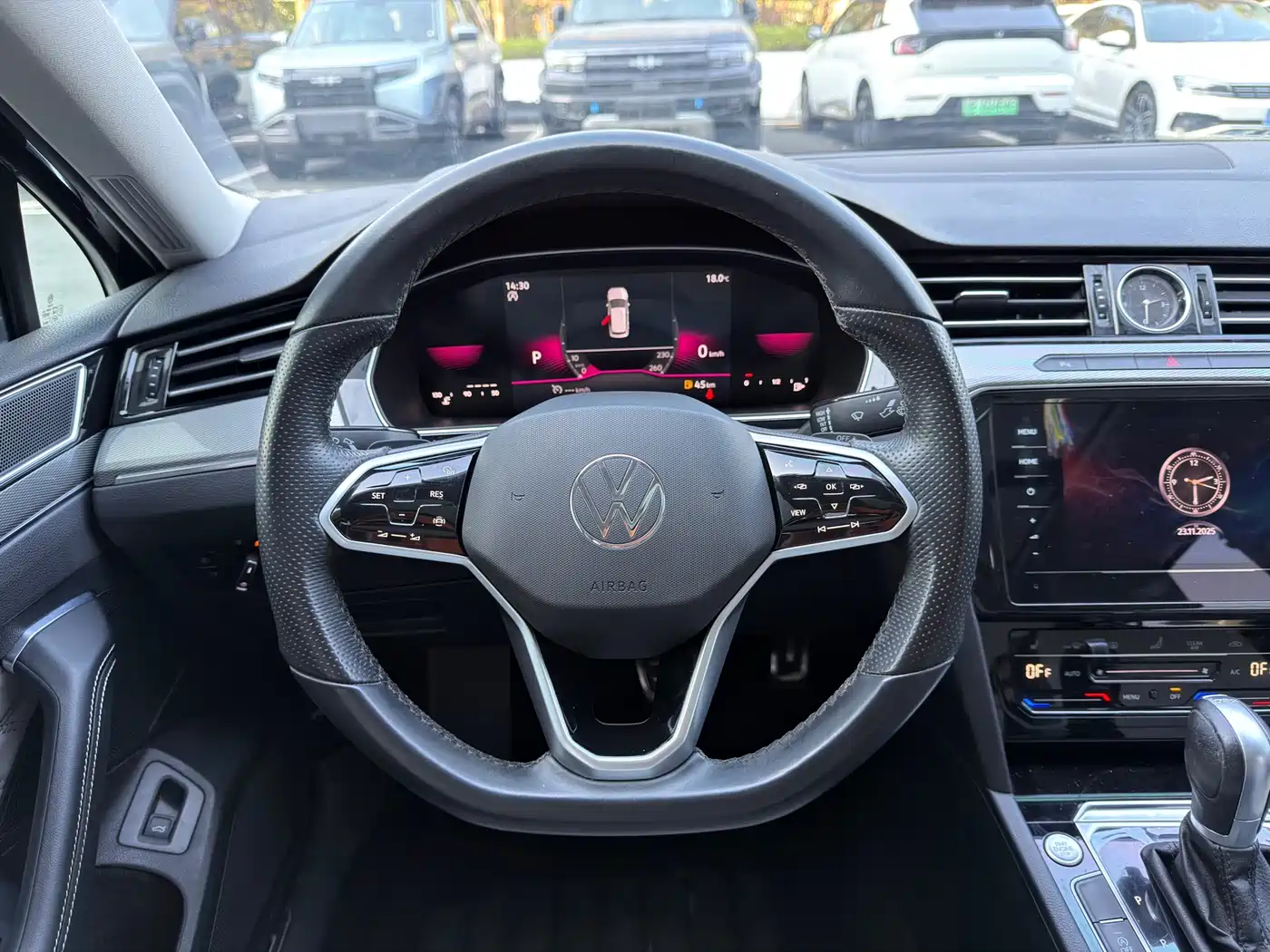 Volkswagen Magotan 2021 330TSI DSG 30th Anniversary Edition фото 16