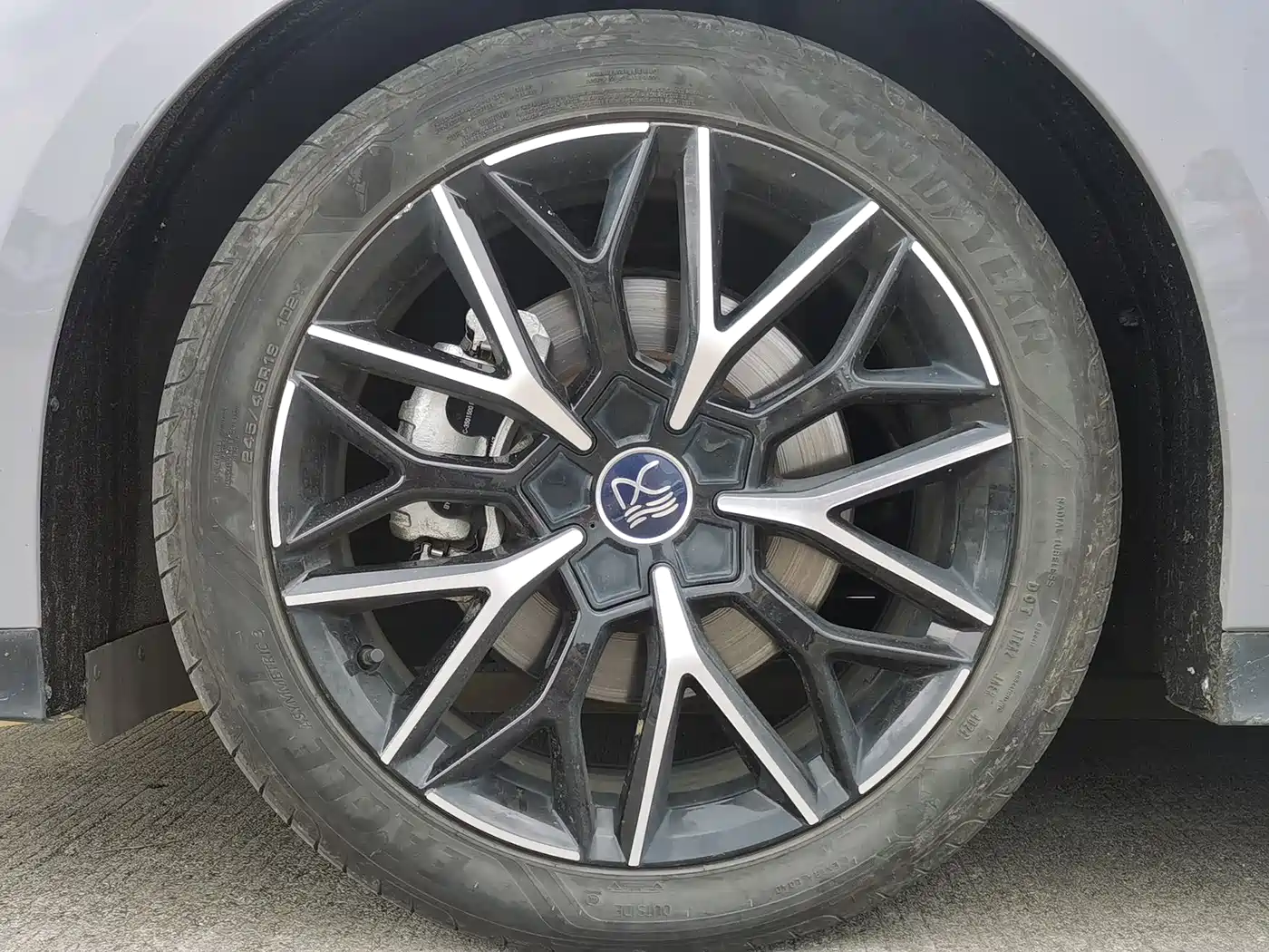 BYD HAN