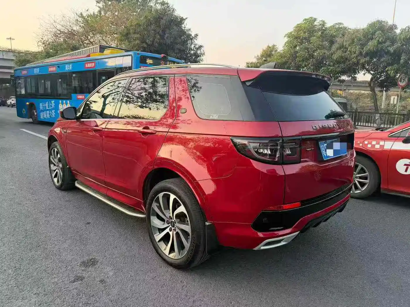 Land Rover Discovery Sport 2020 249PS R-Dynamic Performance Tech 5-seater фото 5