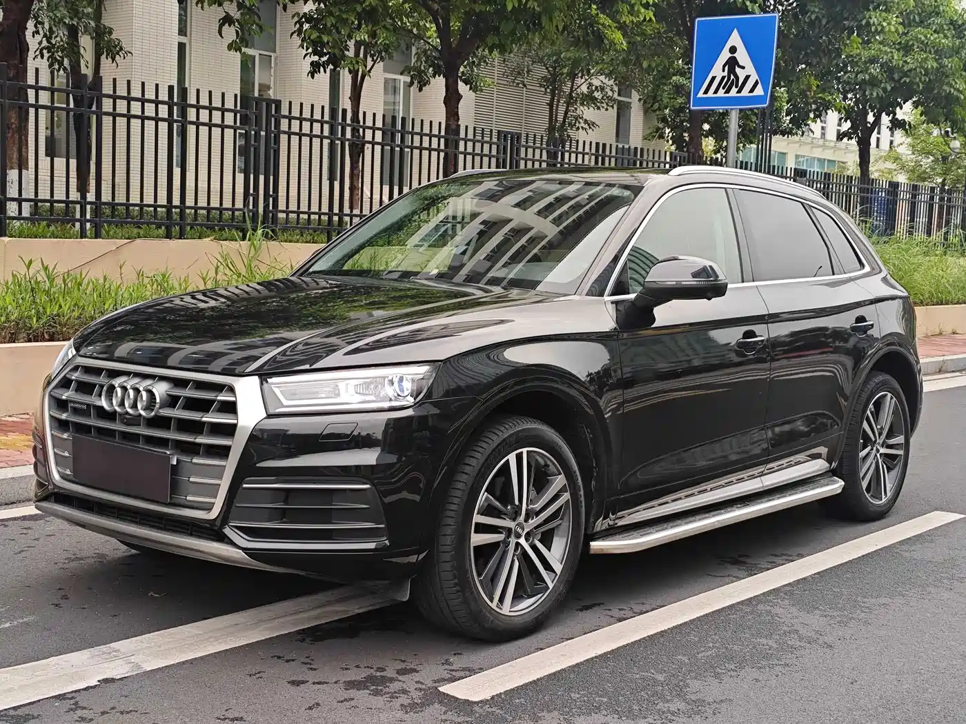 Audi Q5L 2020 Facelift 40 TFSI Honor Fashion