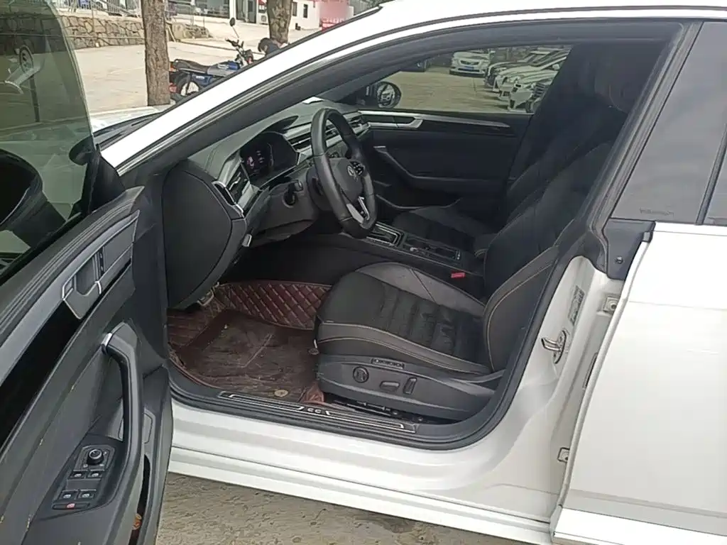 VOLKSWAGEN FAW-CC