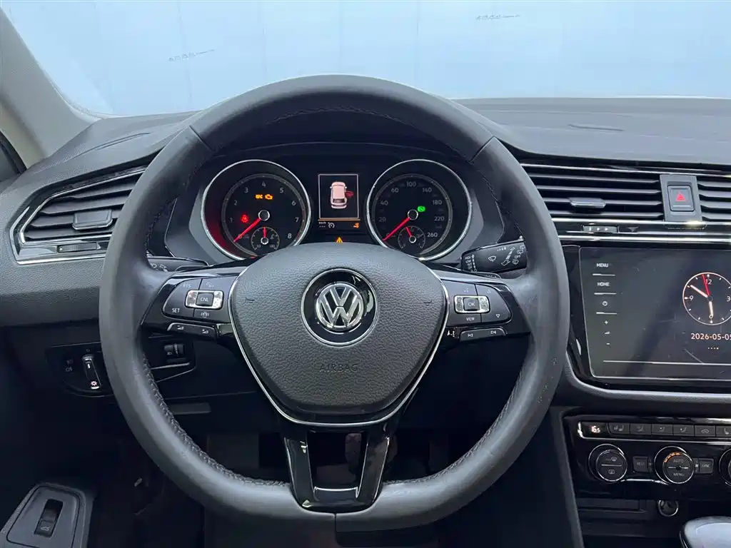 Volkswagen Tiguan L 2020 330TSI Auto 2WD Smart Luxury China VI фото 21