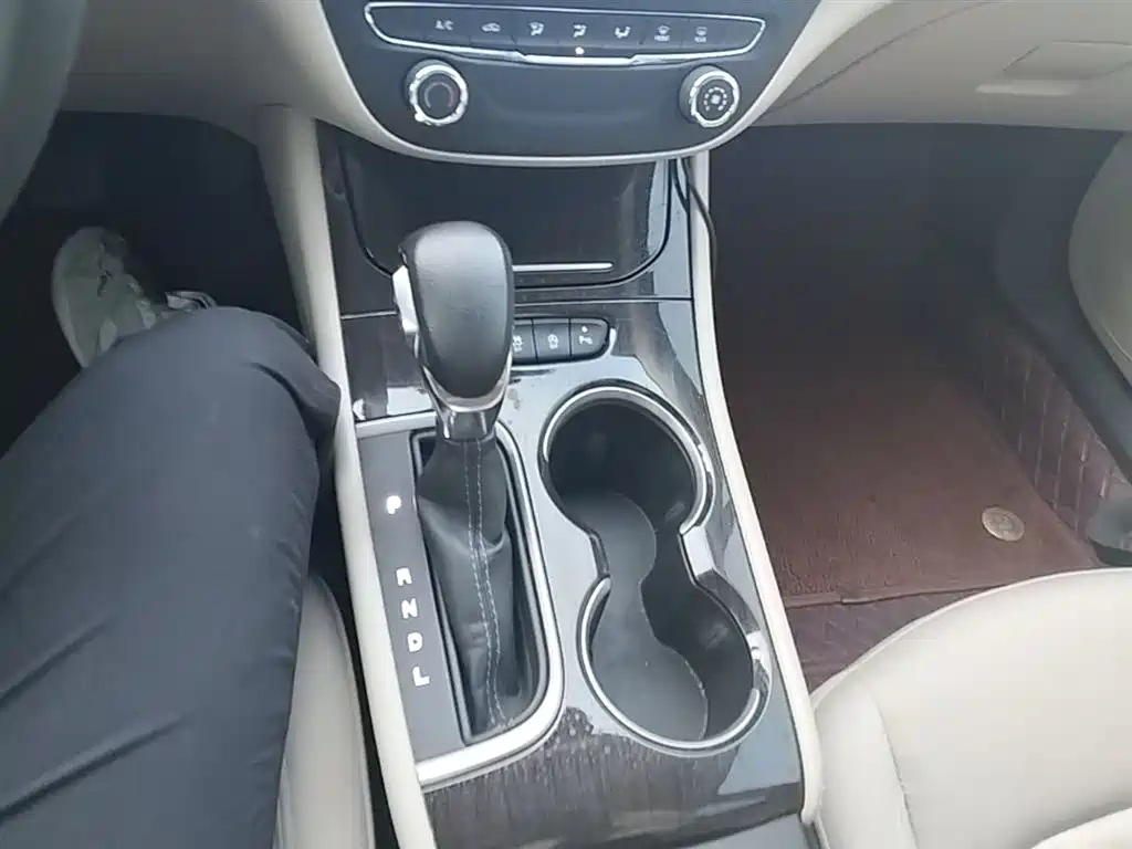 Buick Verano 2018 Sedan 15S Automatic Progressive фото 14
