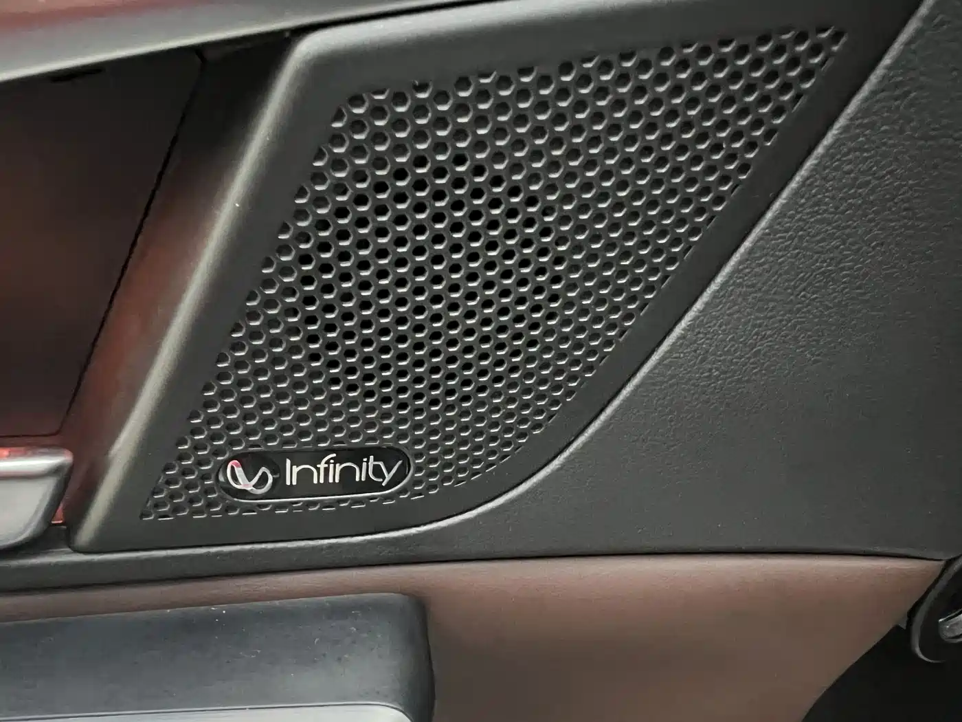 WEI PAI WEI BRAND VV7