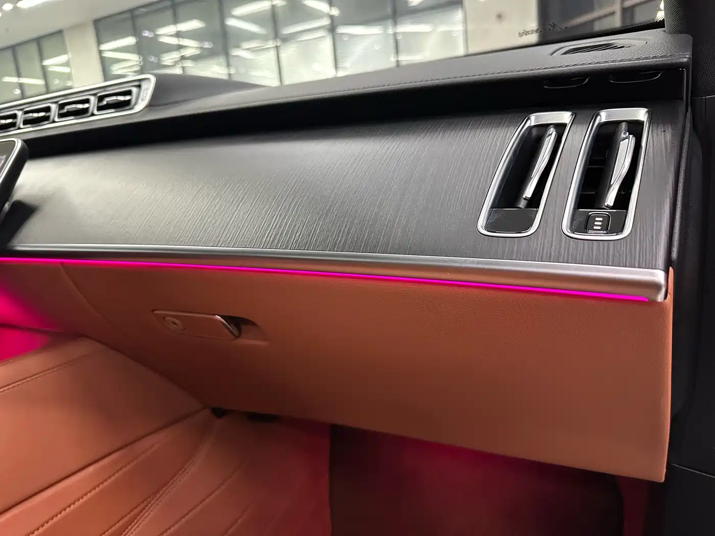 Mercedes-Benz S-Class 2024 S 400 L Business Edition фото 17
