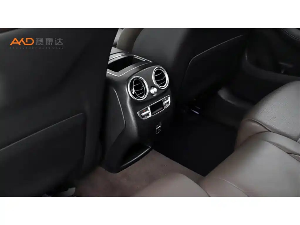 Mercedes-Benz GLC 2022 Facelift II GLC 260 L 4MATIC Luxury фото 9