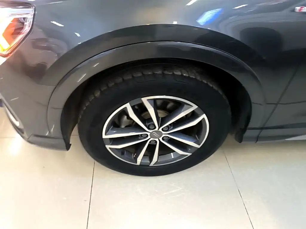 Audi Q3 2020 35 TFSI Progressive Dynamic фото 23