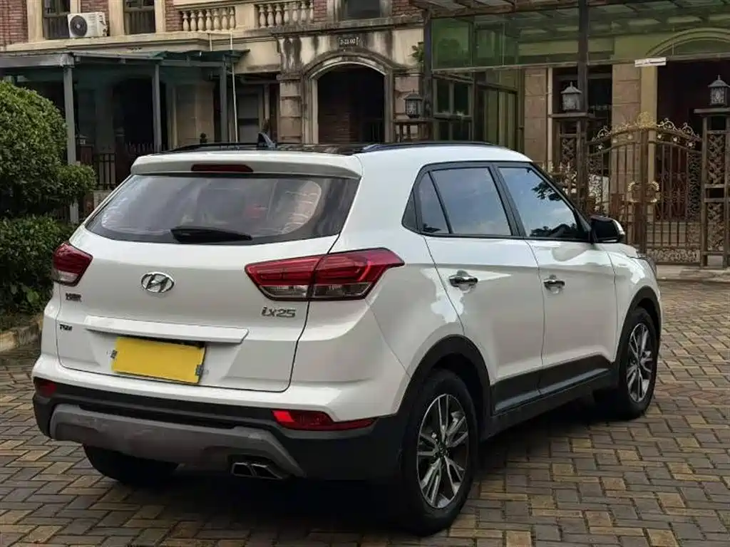 Hyundai Beijing Hyundai ix25 2017 1.4T Automatic Smart Edition фото 4