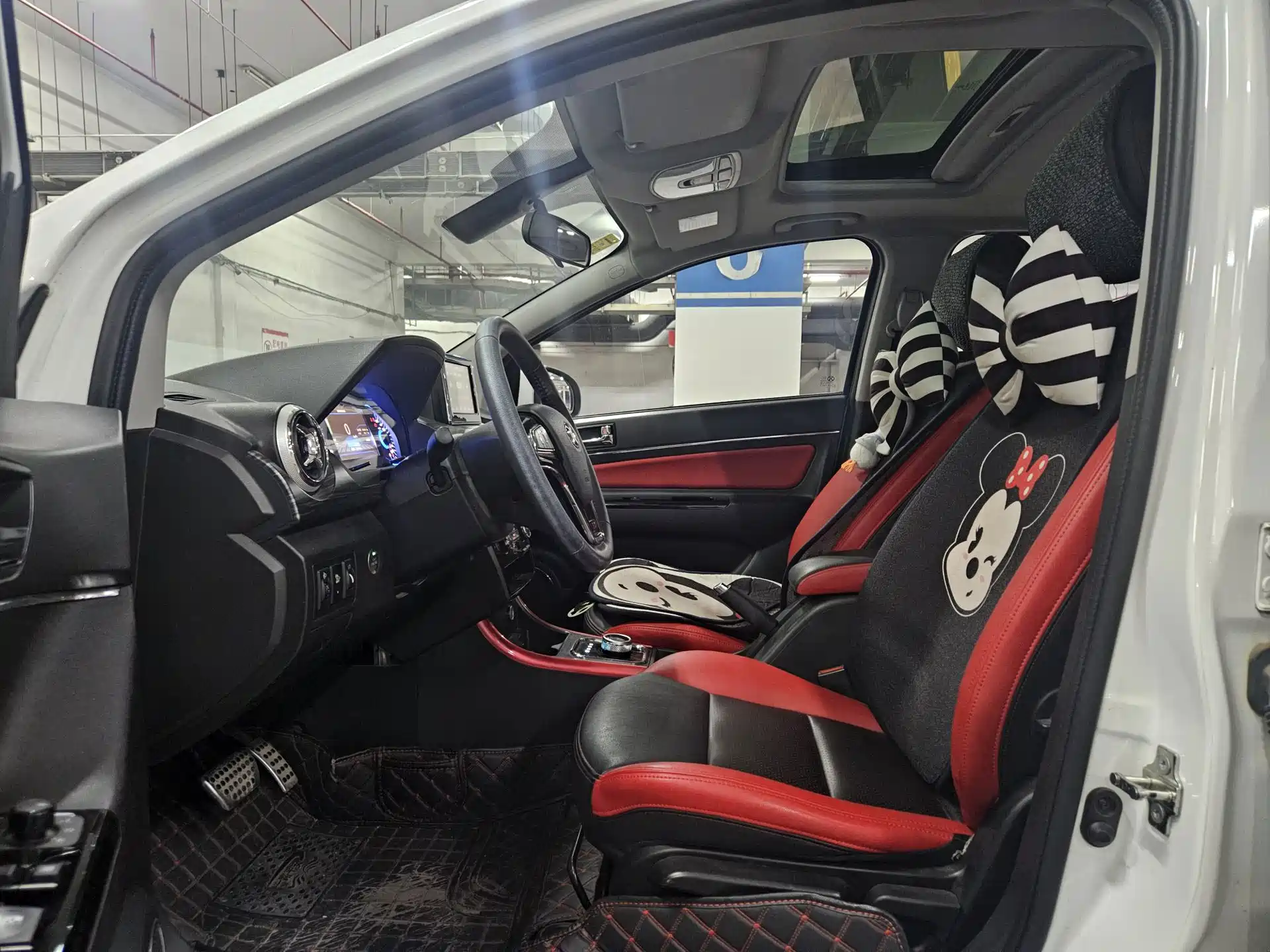 Фото 7 - BAIC New Energy EX