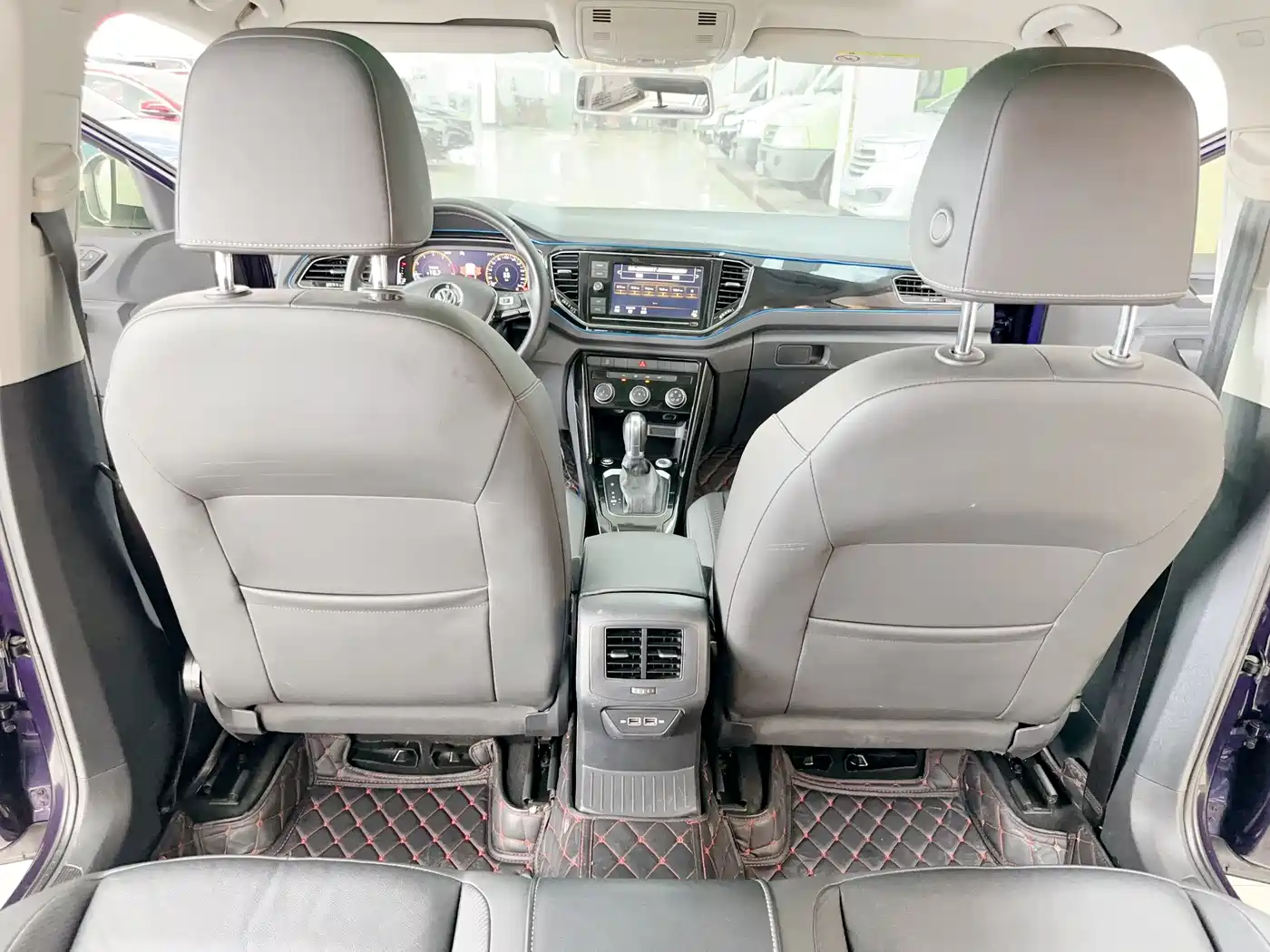 Volkswagen T-ROC 2020 280TSI DSG 2WD Comfort фото 23