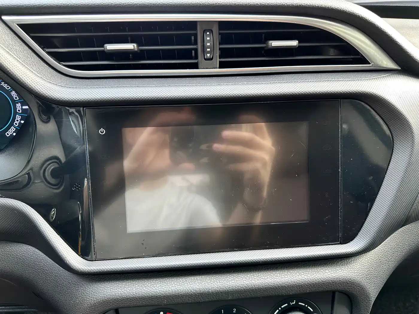 Chery Tiggo 3 2018 2018 1.6L CVT Million Global Edition
