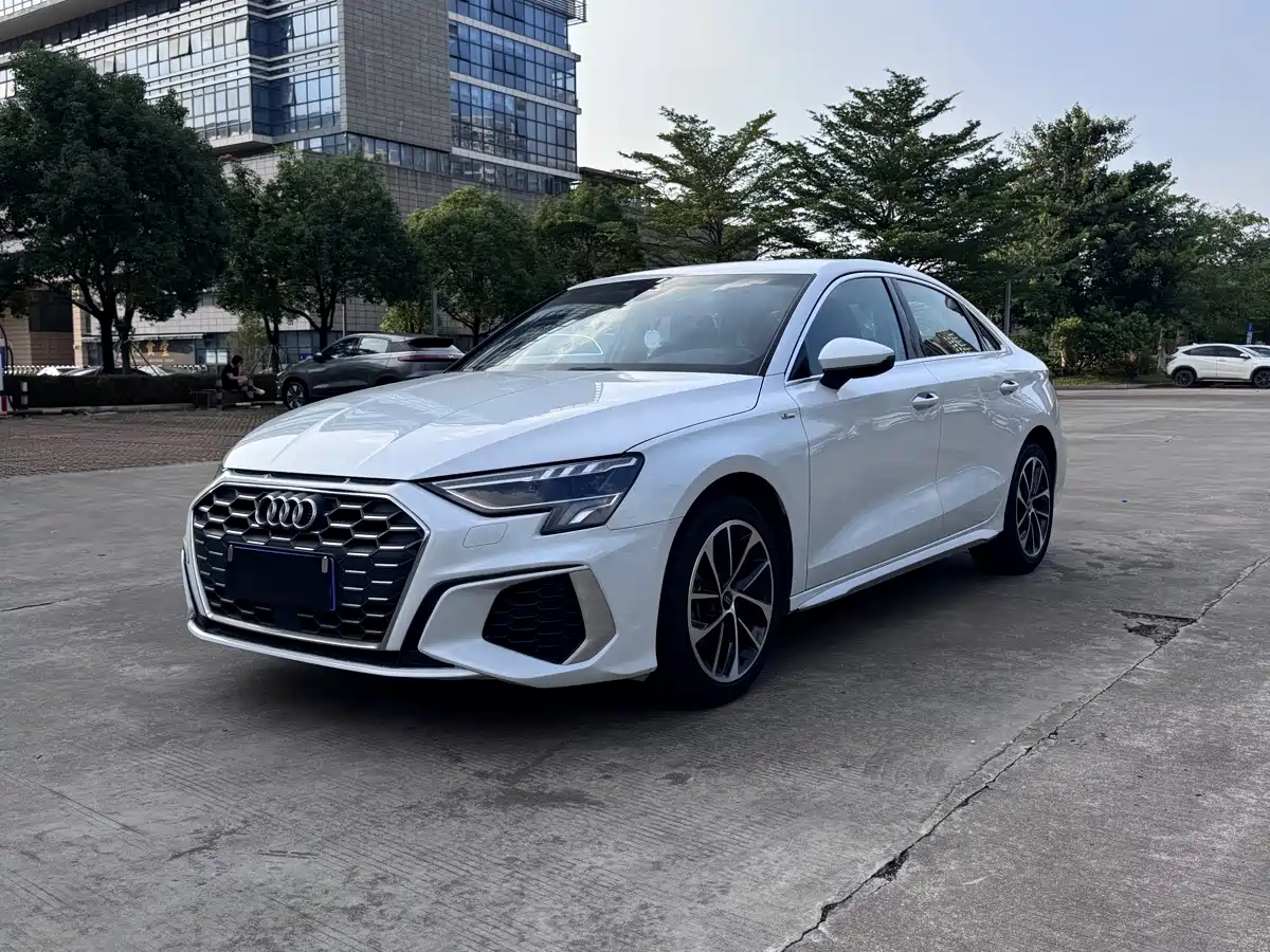 Фото 3 - Audi A3
