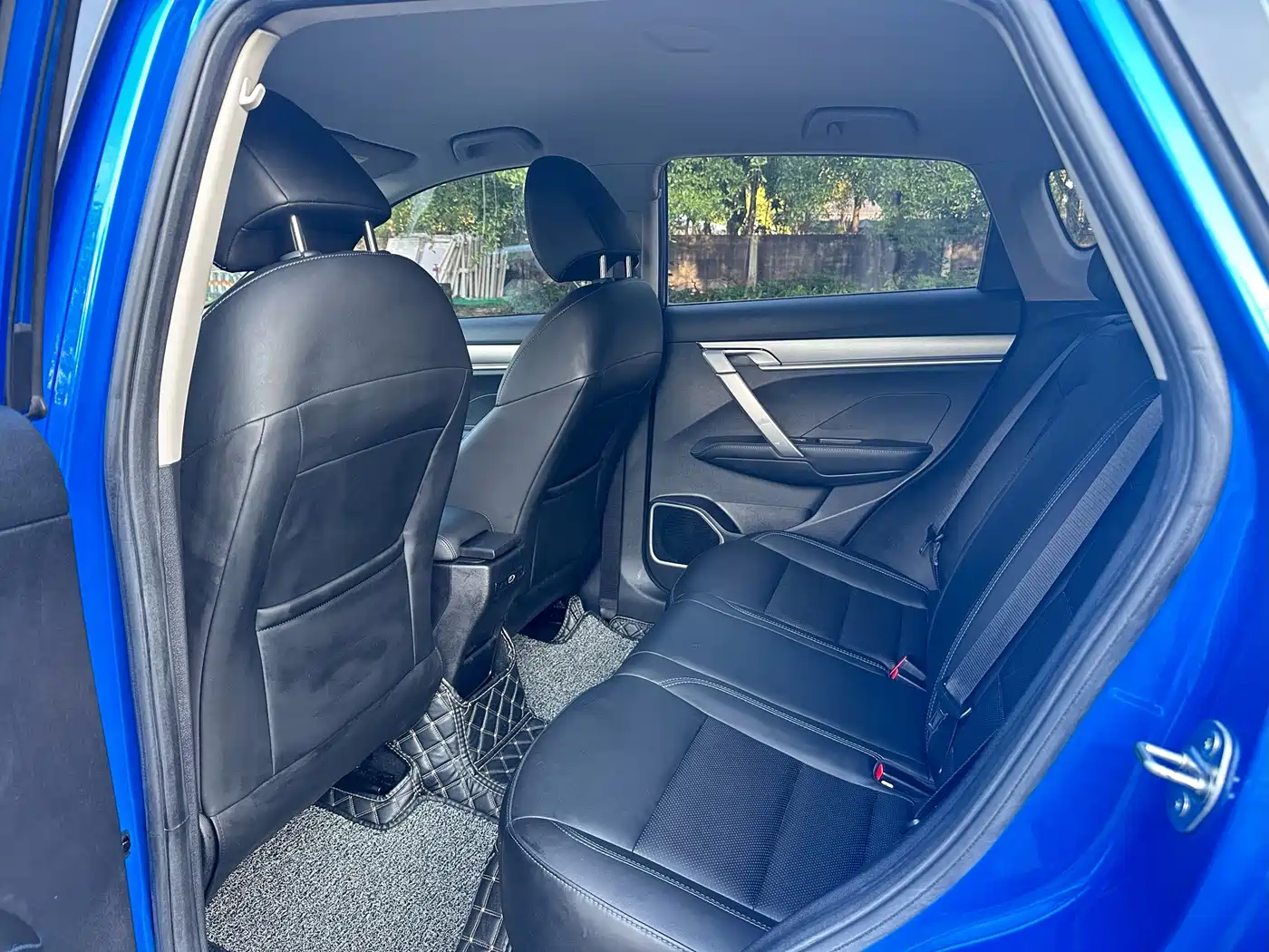 GEELY AUTOMOBILE BINYUE NEW ENERGY