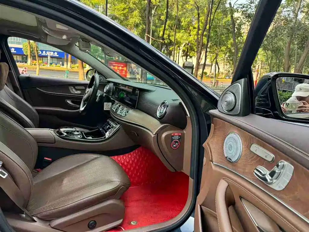 Mercedes-Benz E-Class 2017 Model E 320 L 4MATIC фото 8