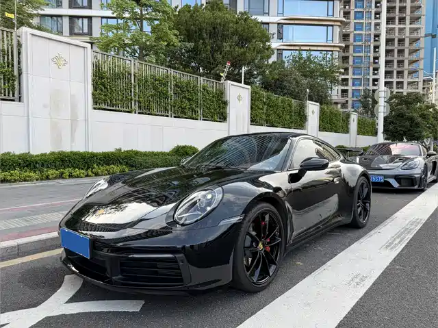 Porsche 911 Carrera 3.0T