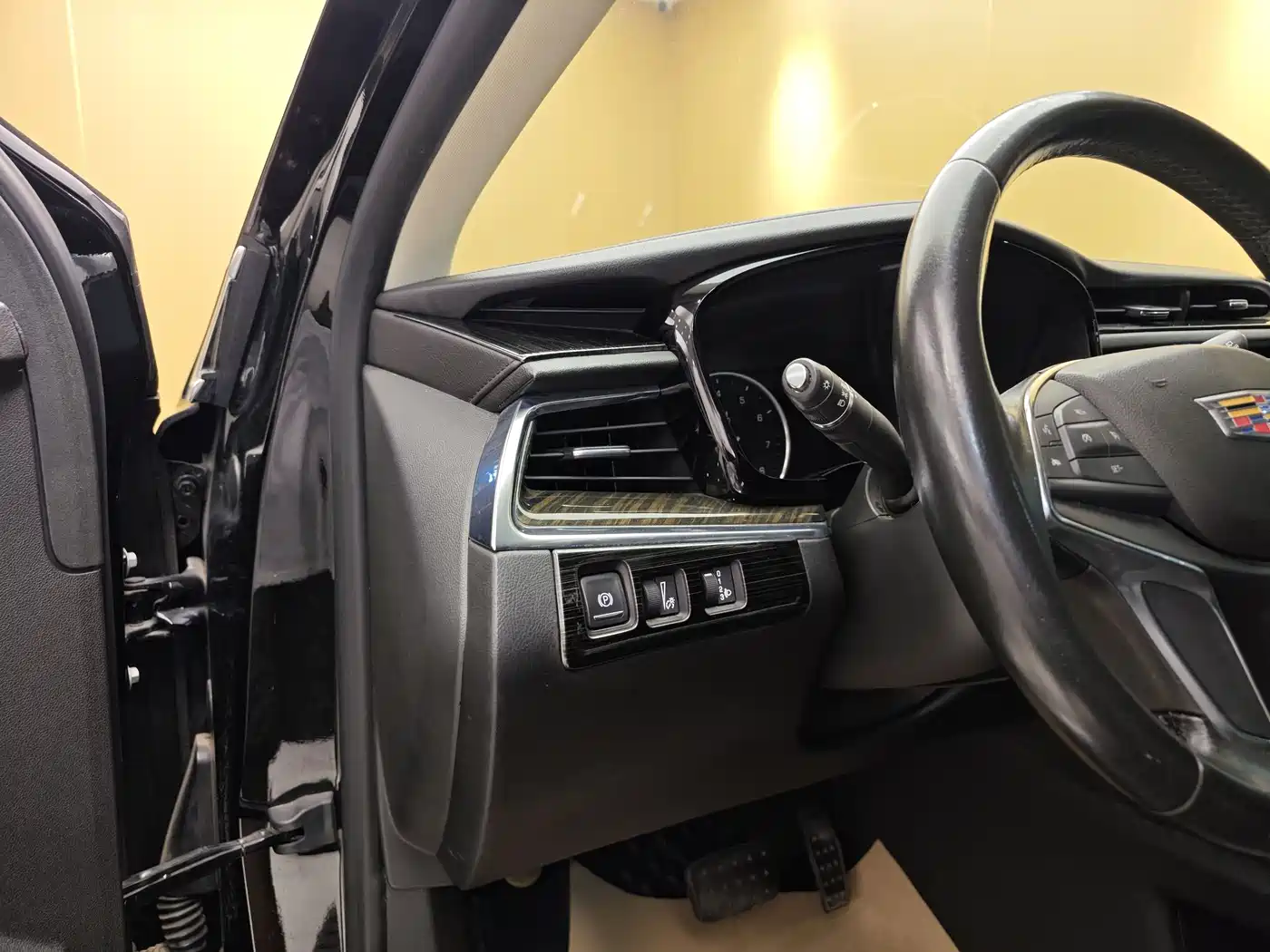 Cadillac XT5 2018 25T Luxury фото 13