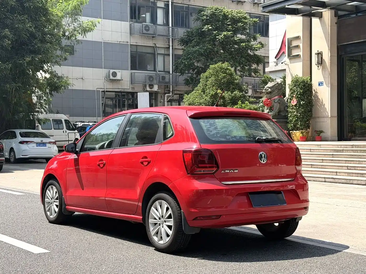 Volkswagen Polo 2015 2014 1.6L Automatic Comfort Edition