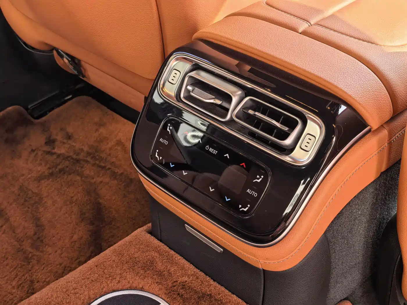 Mercedes-Benz S-Class 2023 Facelift S 400 L Business фото 23