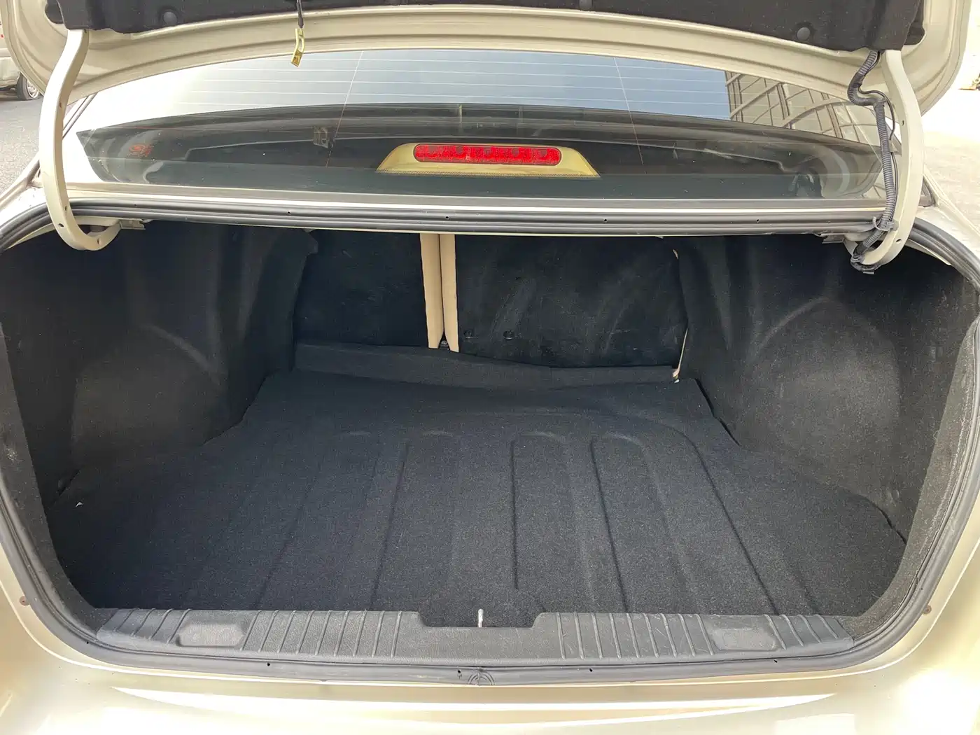 Buick Excelle 2013 1.5L Automatic Classic фото 10