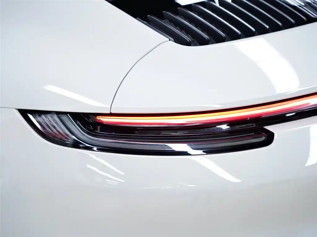 Porsche 911 2023 Carrera 3.0T фото 4