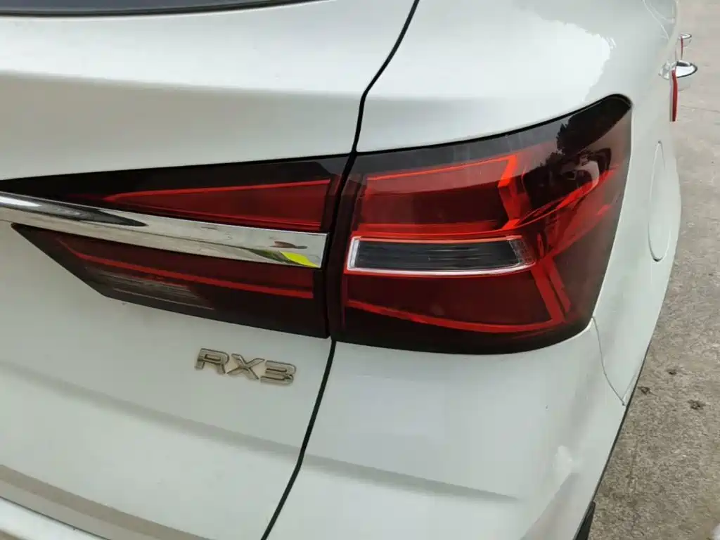 Фото 8 - Roewe RX3
