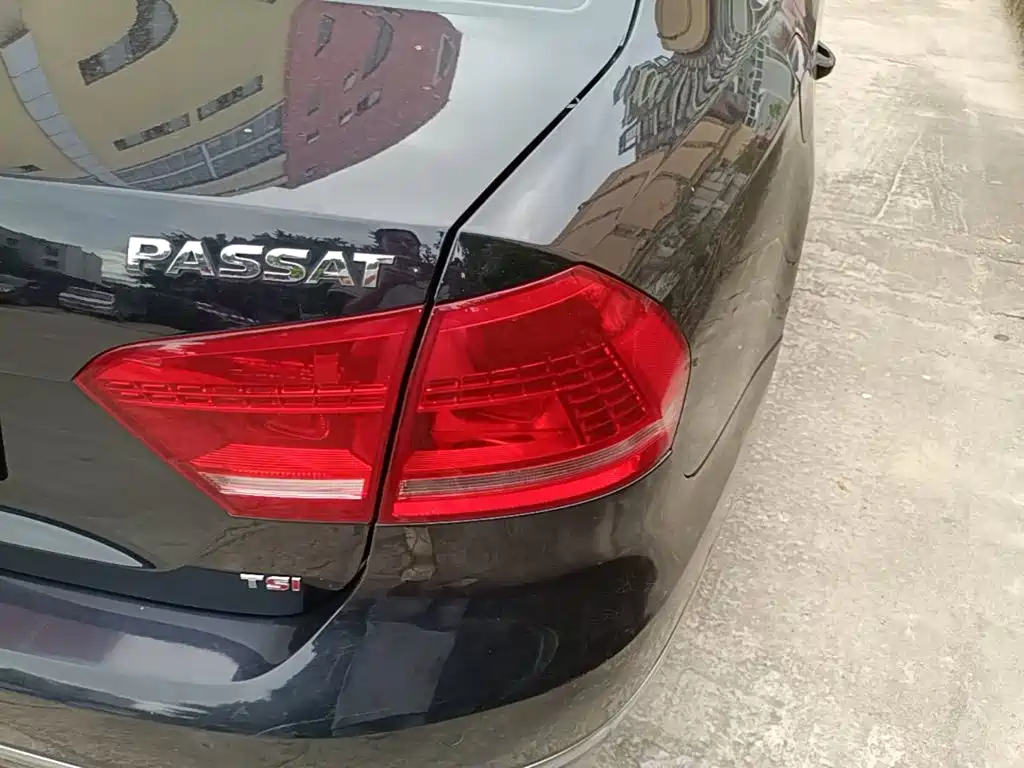 Фото 8 - Volkswagen Passat