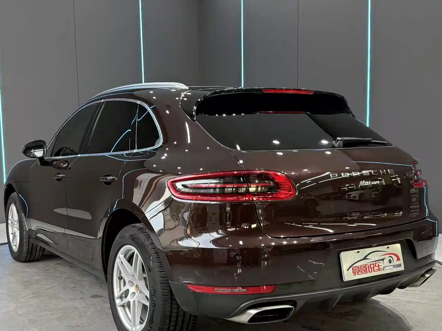 Фото 8 - Porsche Macan