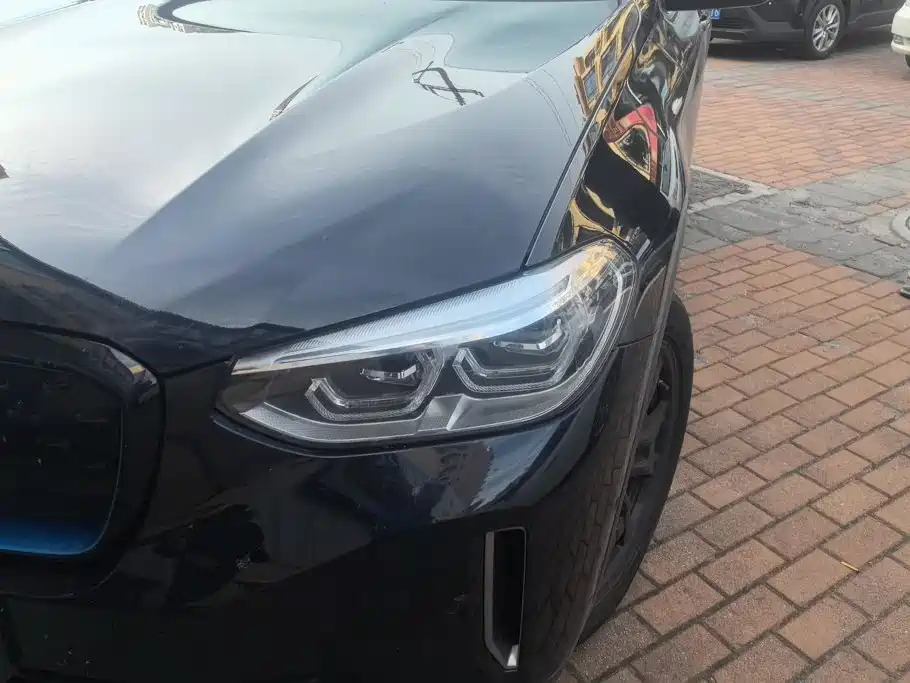 Фото 5 - BMW iX3