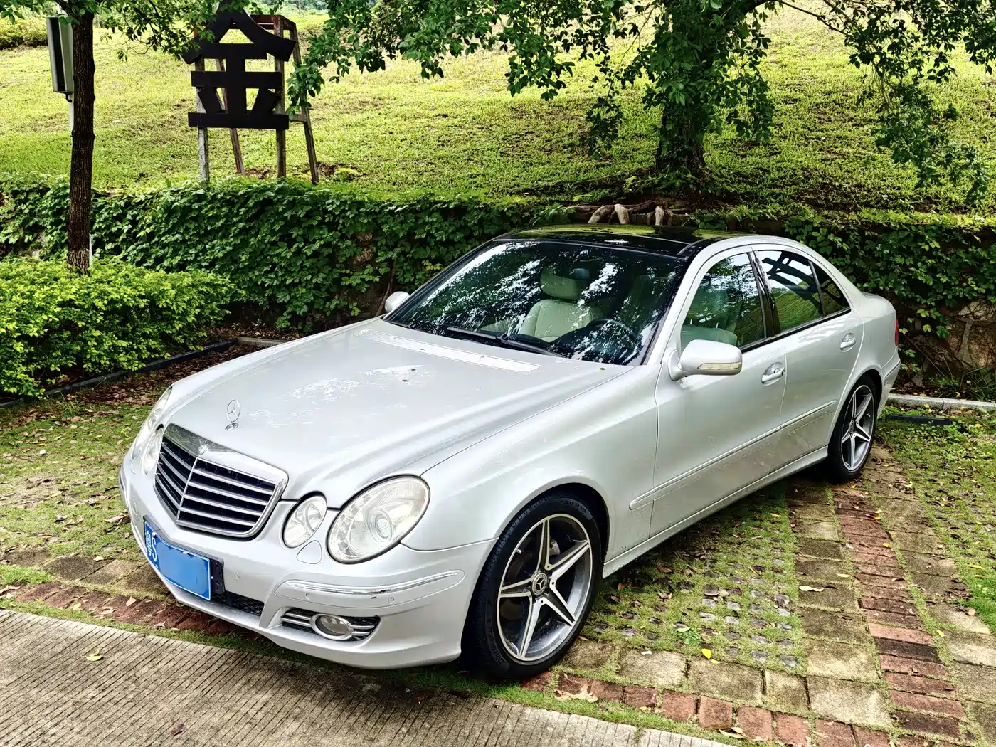 Mercedes-Benz E-Class 2008 Model E 280 Personality Sport Edition
