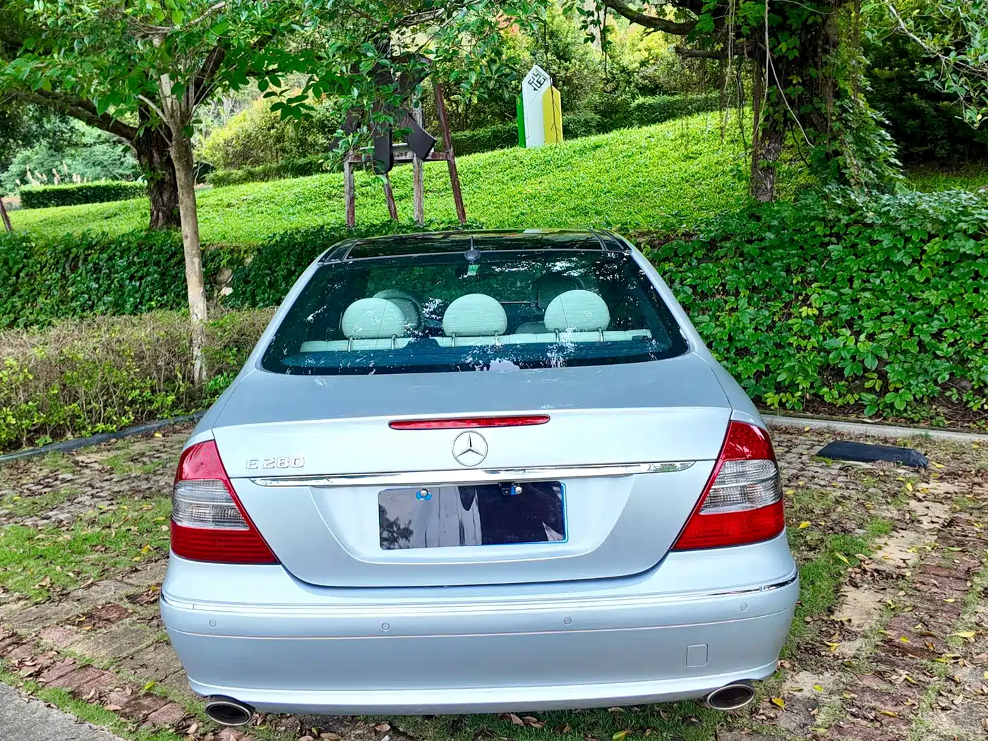 Mercedes-Benz E-Class 2008 Model E 280 Personality Sport Edition фото 20