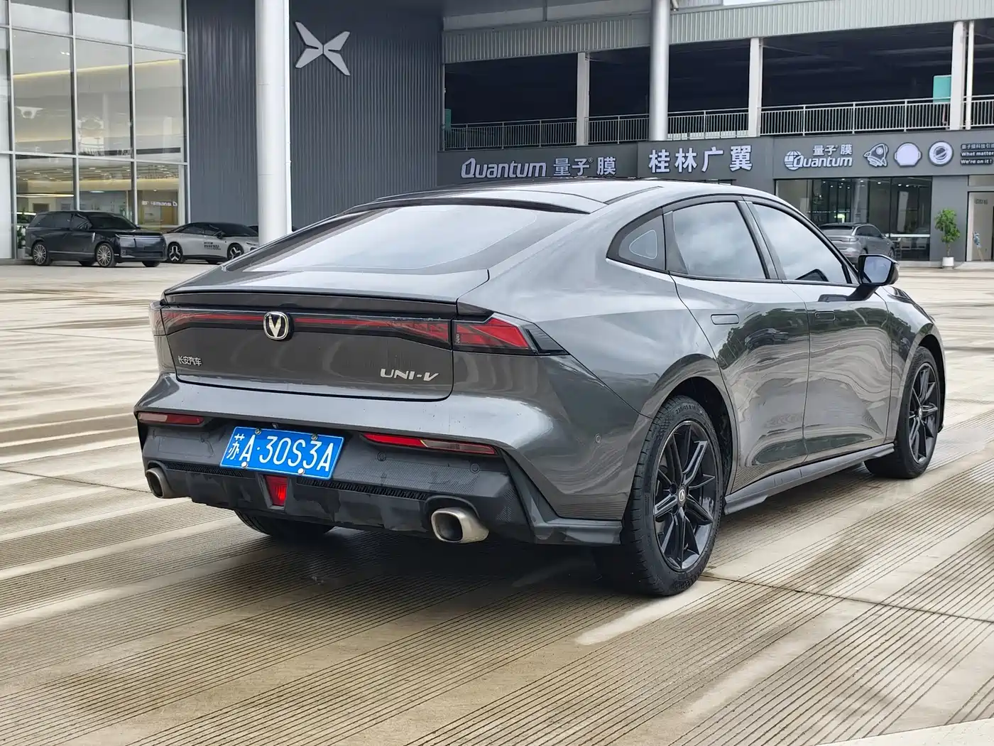 CHANGAN UNI-V