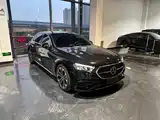 Photo 3 - Mercedes-Benz E-Class