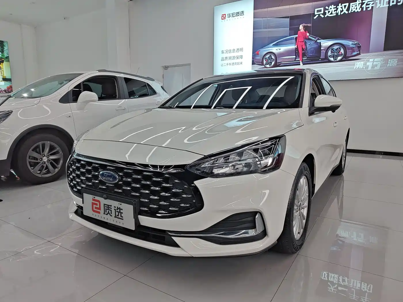 FORD FOX 2021