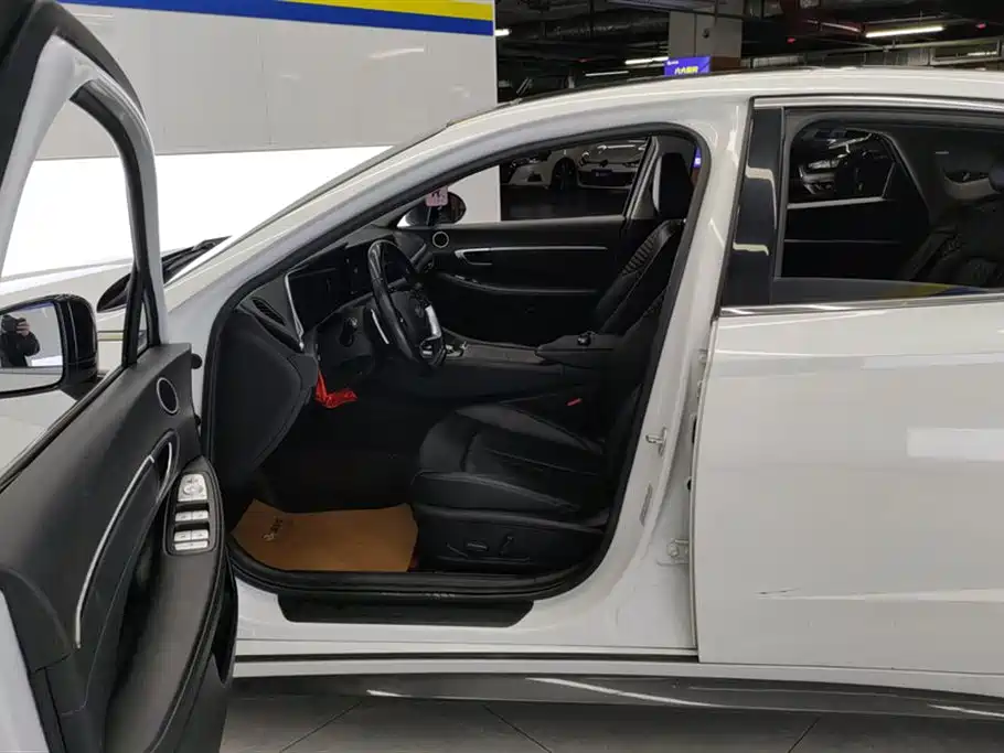 Hyundai Sonata 2020 270TGDi DCT GLS Elite Edition фото 9