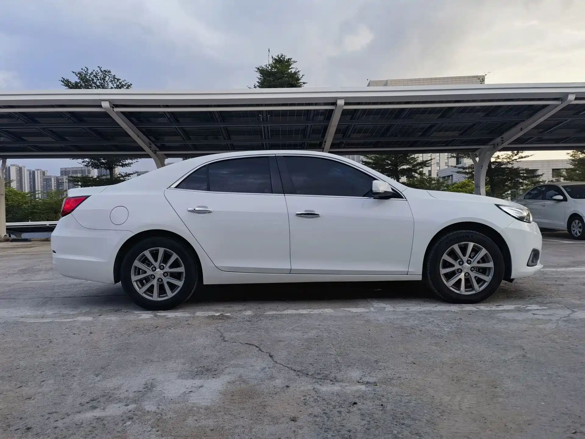 Фото 7 - Chevrolet Malibu
