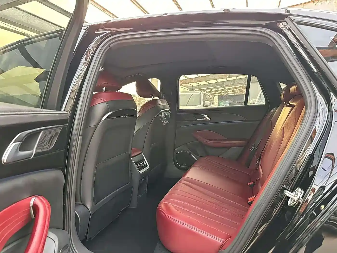 Hongqi H5 2025 2.0T Automatic Mystic Shadow фото 6